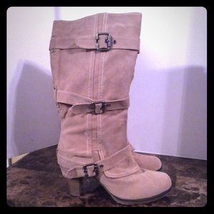 Stylish 3buckle Boots
